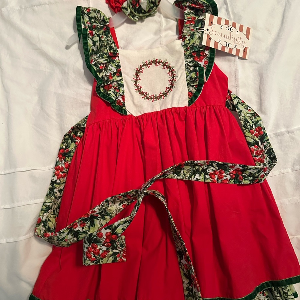 Kids Red Floral Dress Size 4 Pet and Smoke Free Home